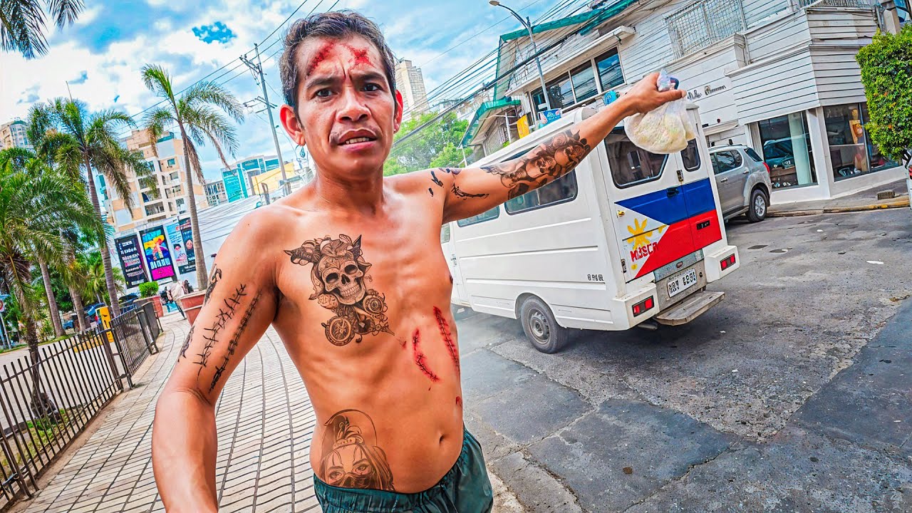 This Crazy Man Robbed Me in Manila 🇵🇭