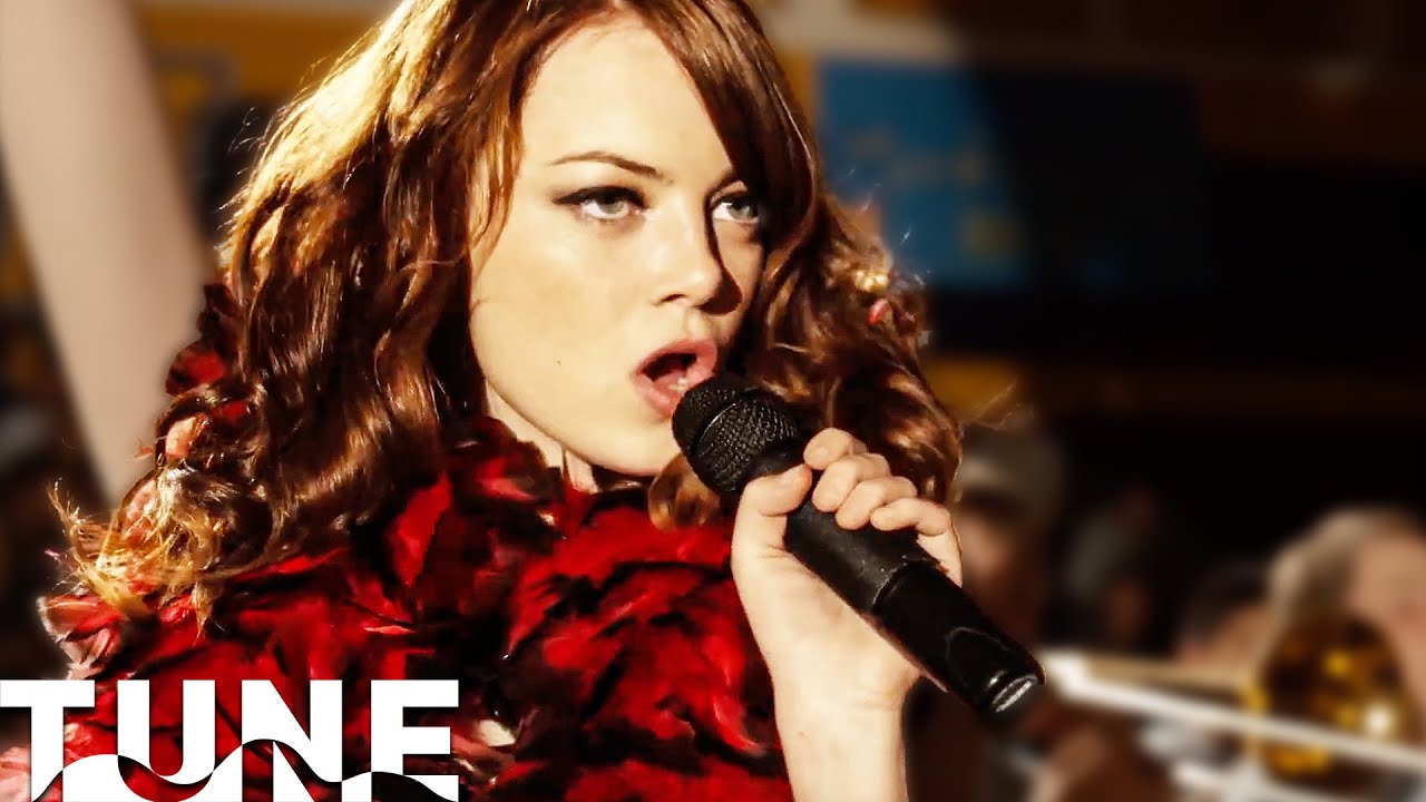 A Young Emma Stone Performs Knock on Wood from Easy A | TUNE