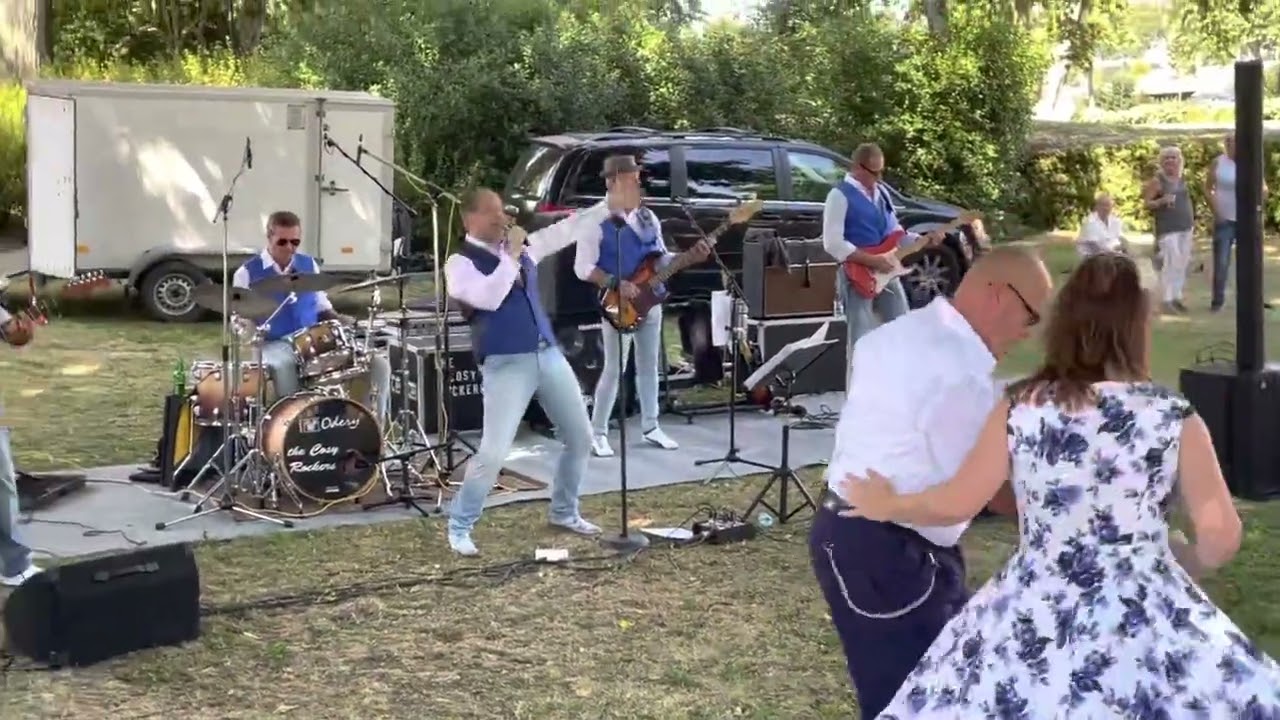 The Cosy Rokers - Move It