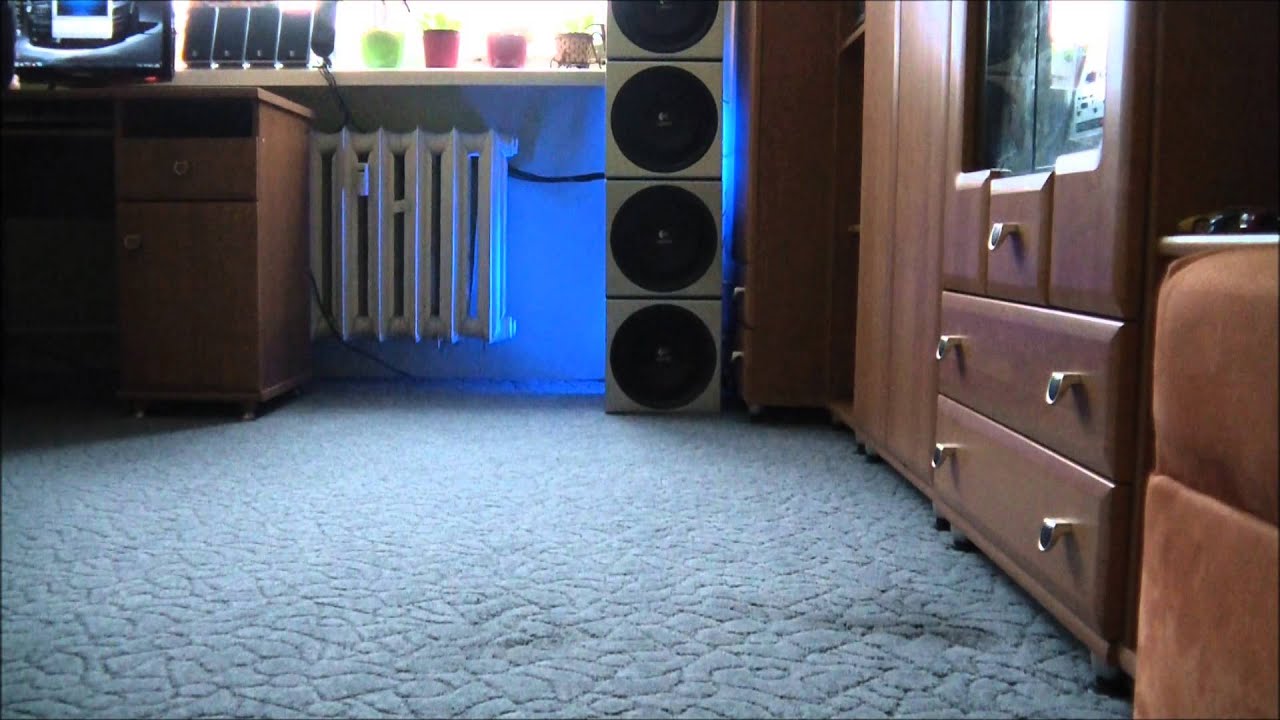 4x Logitech z-2300 Low Bass!
