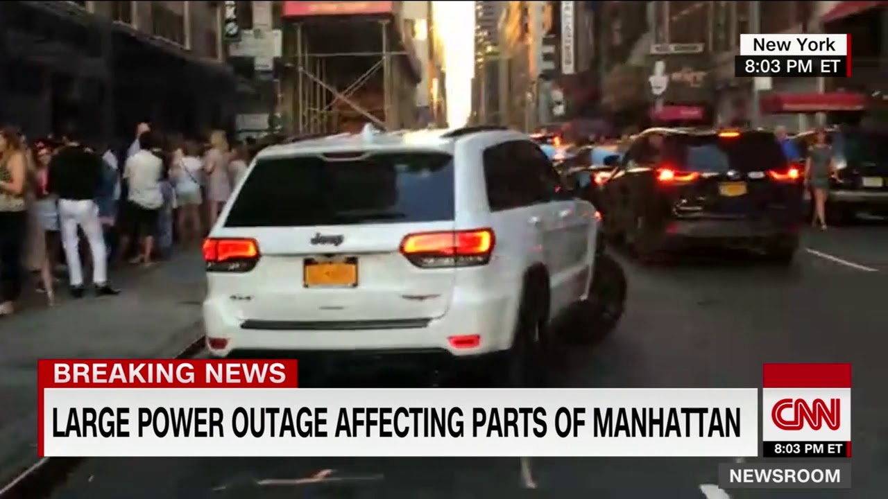 Power Failure Hits Manhattan&rsquo;s West Side, Leaving 62,000 Customers in the Dark