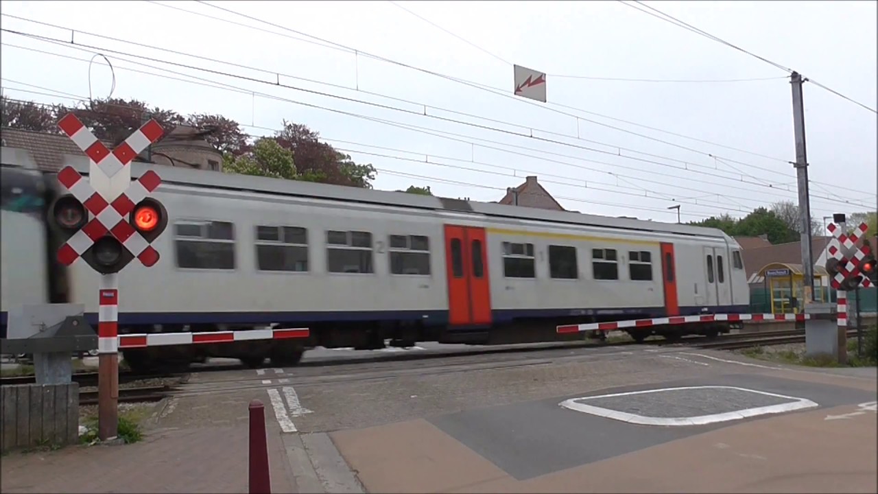 Spoorwegovergang Boechout/ Passage a Niveau/ Railroad-/ Level Crossing/ Bahnübergang