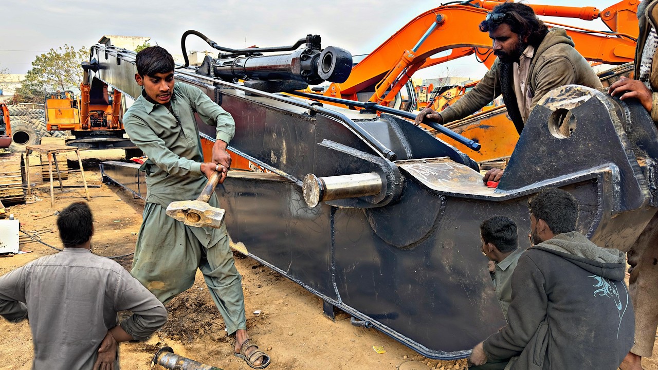 A to Z Manufacturing of 100 Feet Long BoomStick of Excavator Machine in Pakistani Workshop
