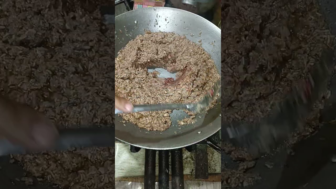 Pgluluto ng bagoong ( alamang),