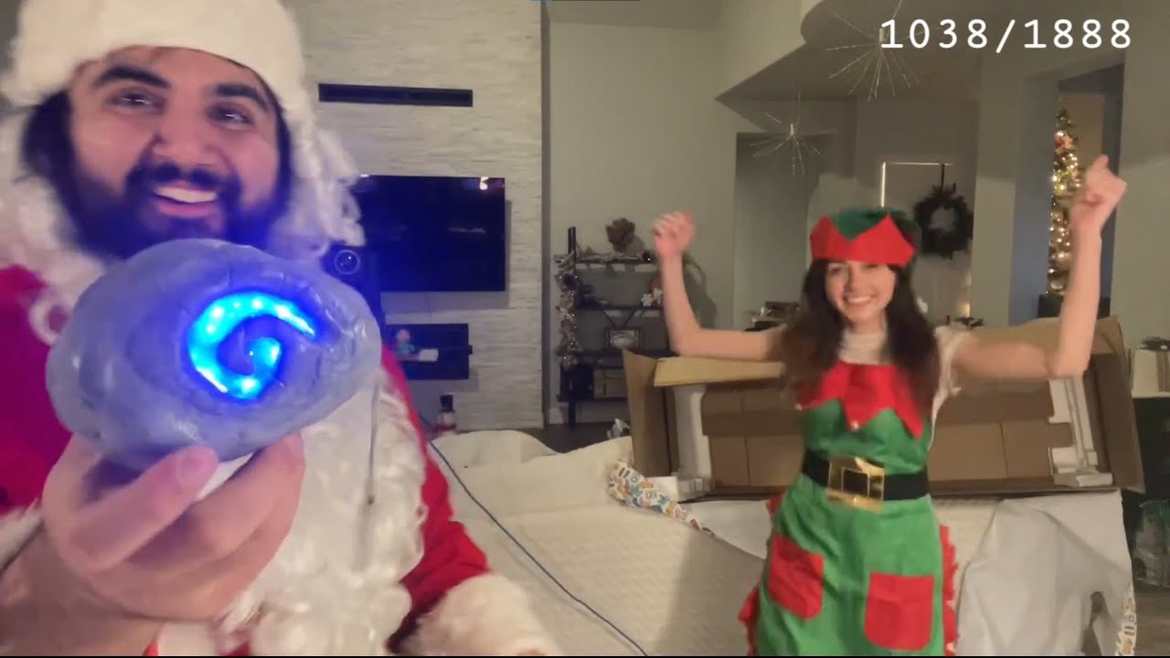 12/25/22 Bonnierabbit - Christmas w Esfand