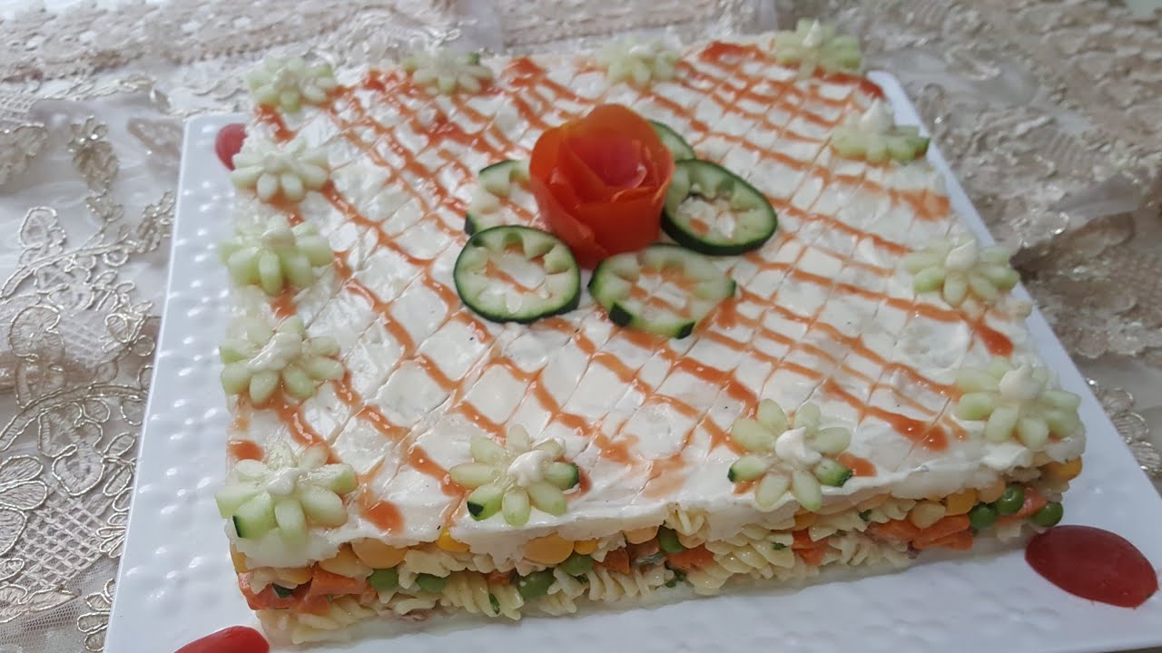 #سلطة صيفية جد سهلة بمكونات بسيطة رائعة ومغذية😋👍