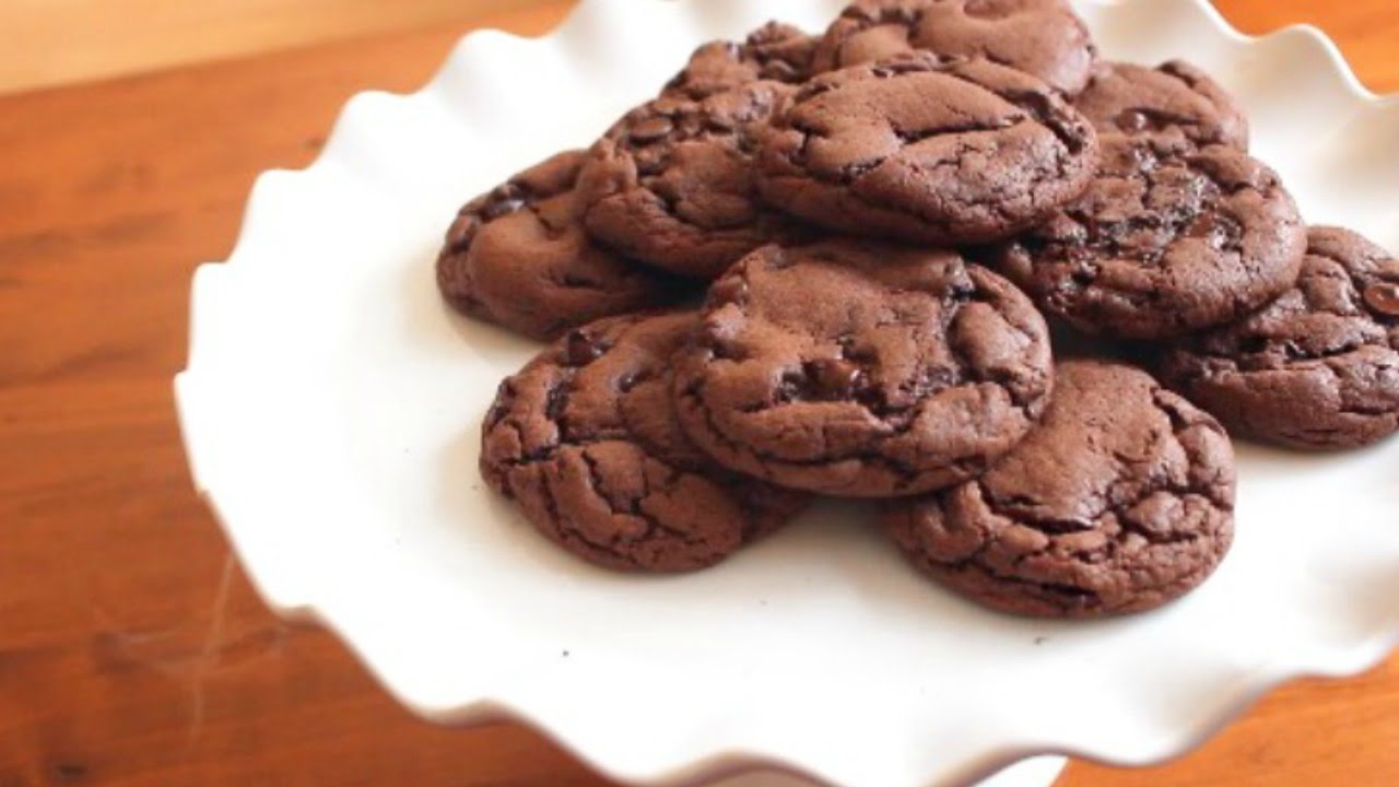 Double Chocolate Cake Mix Cookies | 4 Ingredients
