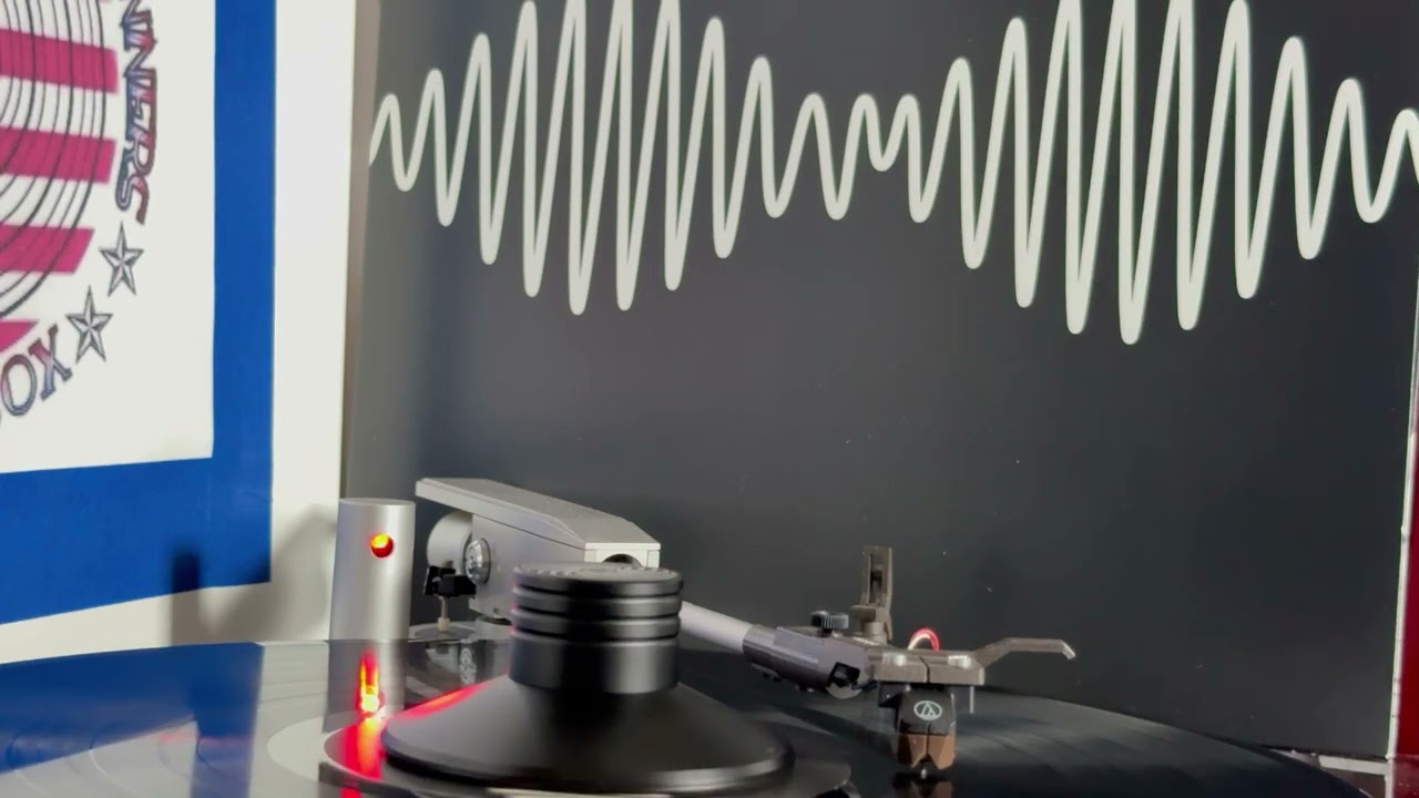 Arctic Monkeys - I Wanna Be Yours | 2013 AM Album | HQ Sound Vinyl RIP | Rock