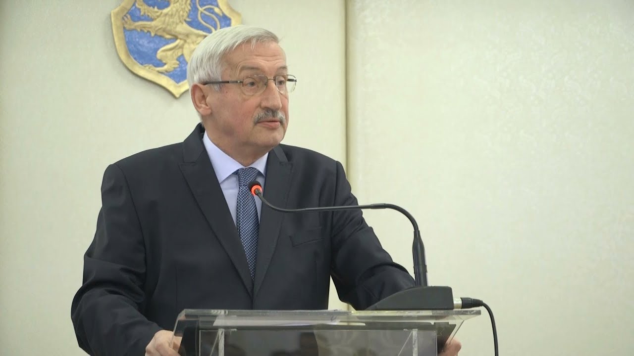 Dr. Csáky András, Cegléd város polgármesterének újévi köszöntője