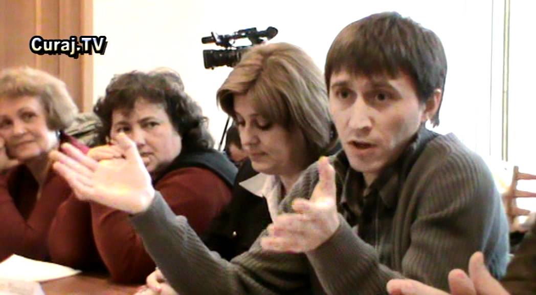 Uniforma şcolară - problemă inventată