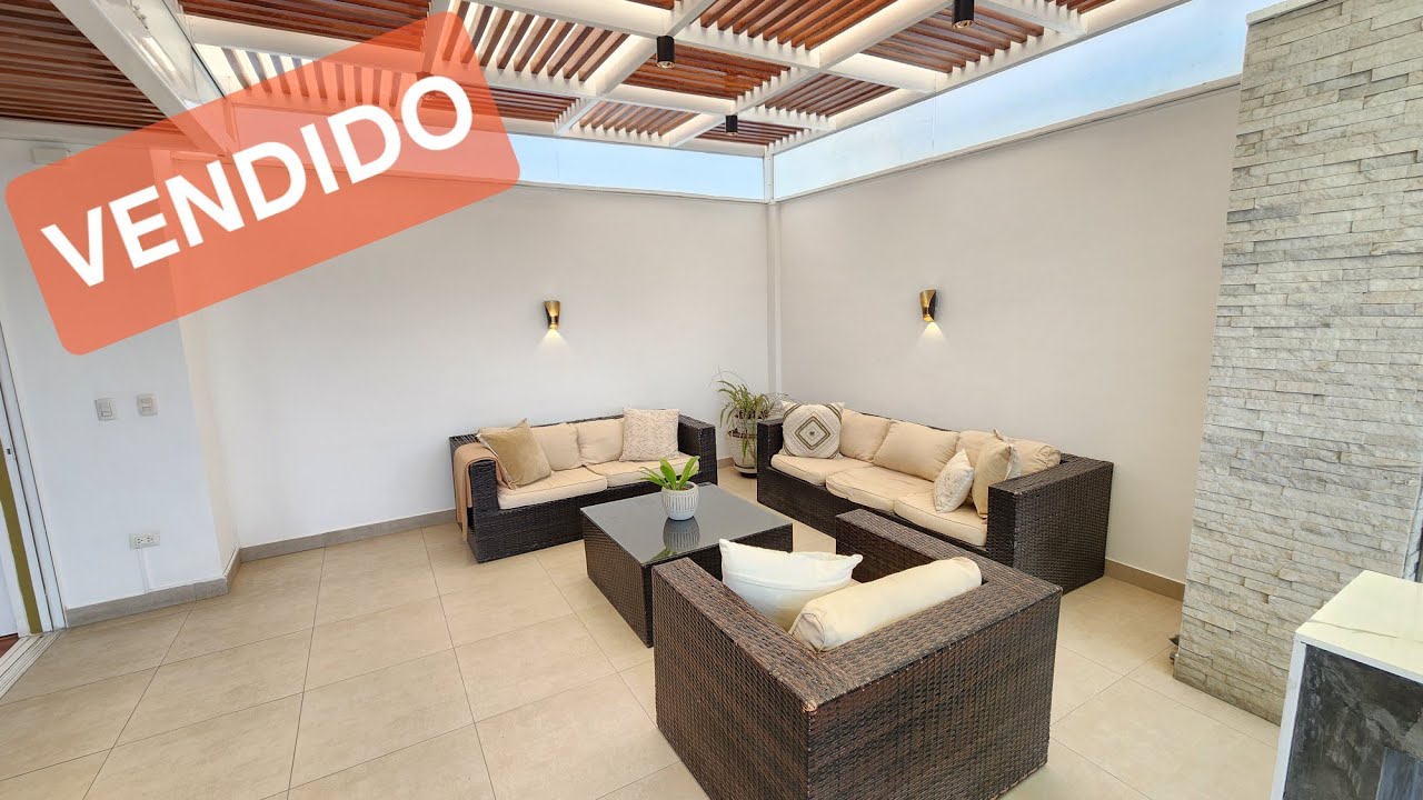 SURCO - VENDEMOS HERMOSO DÚPLEX CON AMPLIA TERRAZA SOCIAL - LIMA, PERÚ