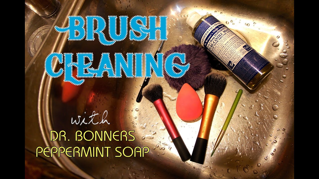 Makeup for Beginners: How to Clean Your Brushes!