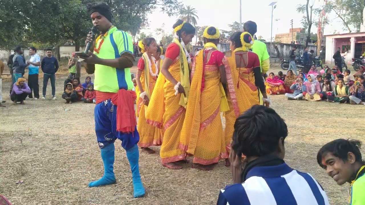 First January का Jhumar singer Sujeet Mahato Ladies Jhumar Party Mobile Number 9006707140 