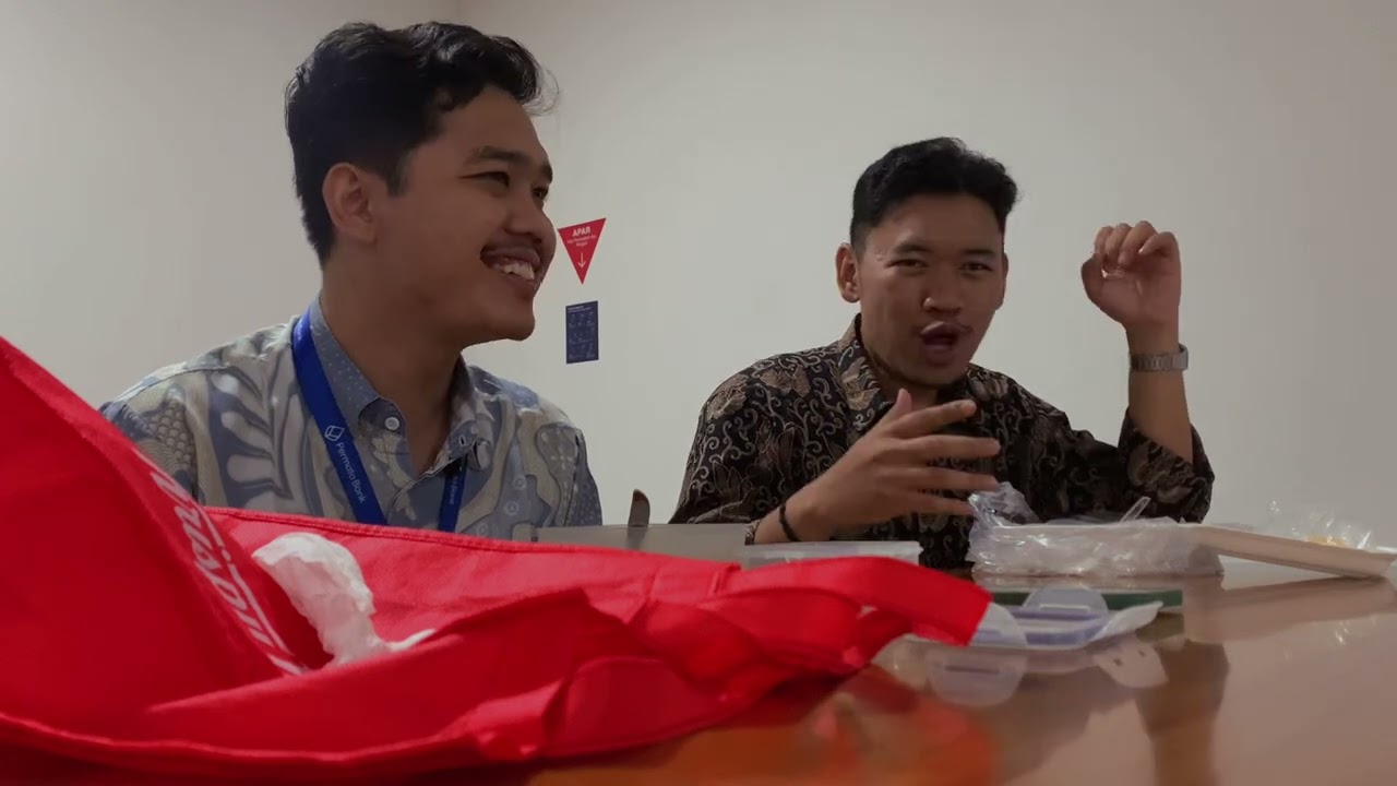 MAKAN SIANG BARENG ABANG ABANGAN - HARUSNYA PODCAST CHEERS UP