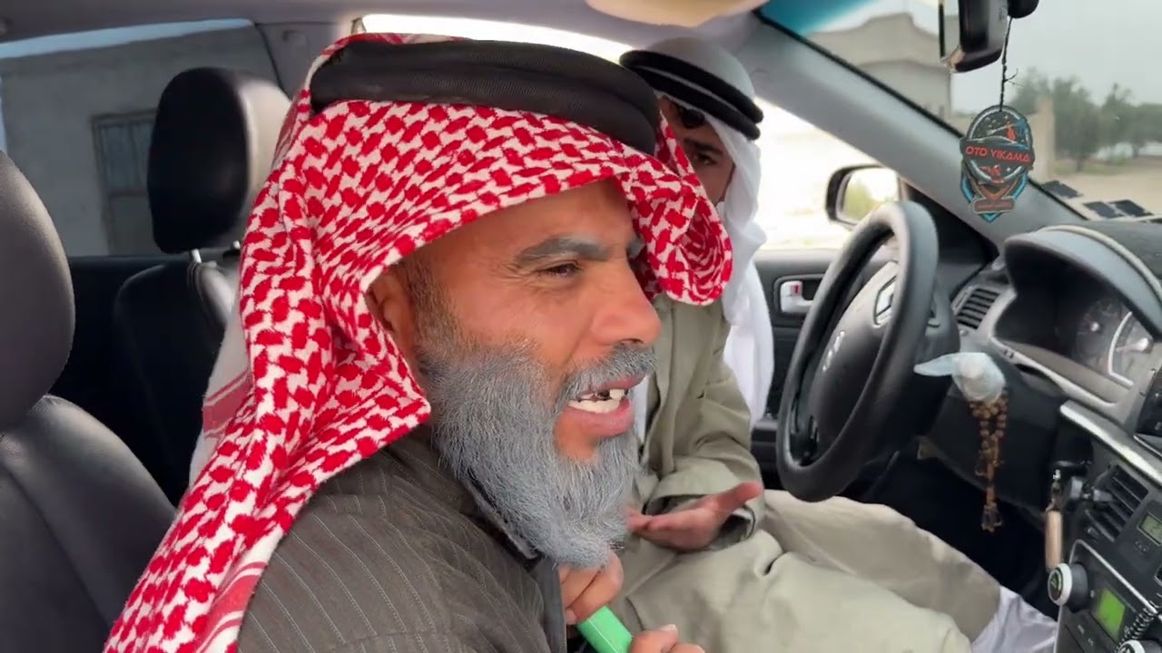 لما أبوك وجدك يقرروا يروحوا تعزية وأنت متحمس تروح😂