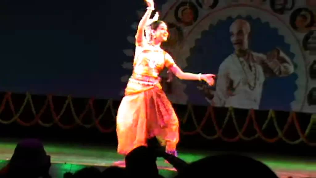 ODISSI DANCE 'SAKHI HE' (ABHINAYA) BY Dipanjana Dutta