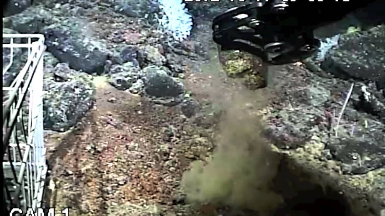 ROV Visits the Bottom of the Sea