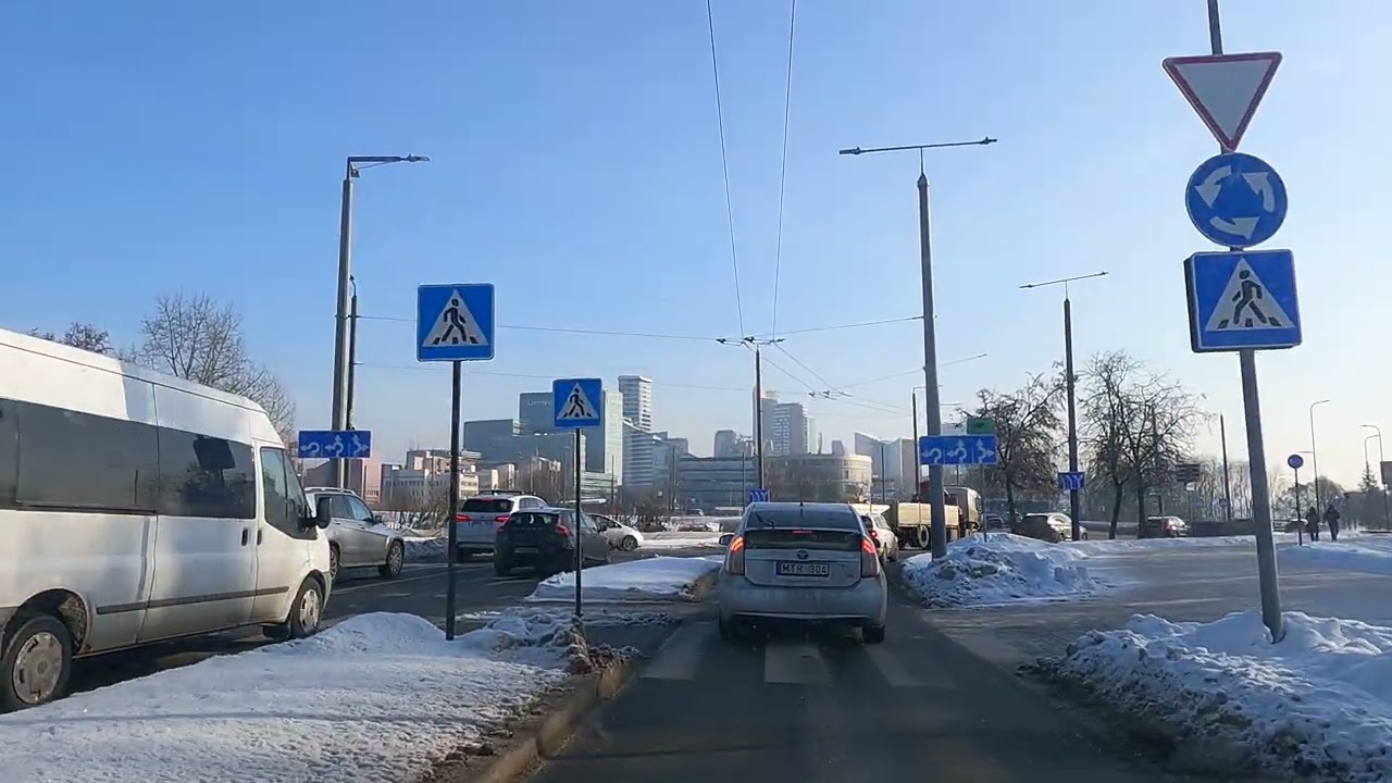 Scenic drive around Vilnius listening to Joe Rogan - 🇱🇹 Lithuania 🇱🇹