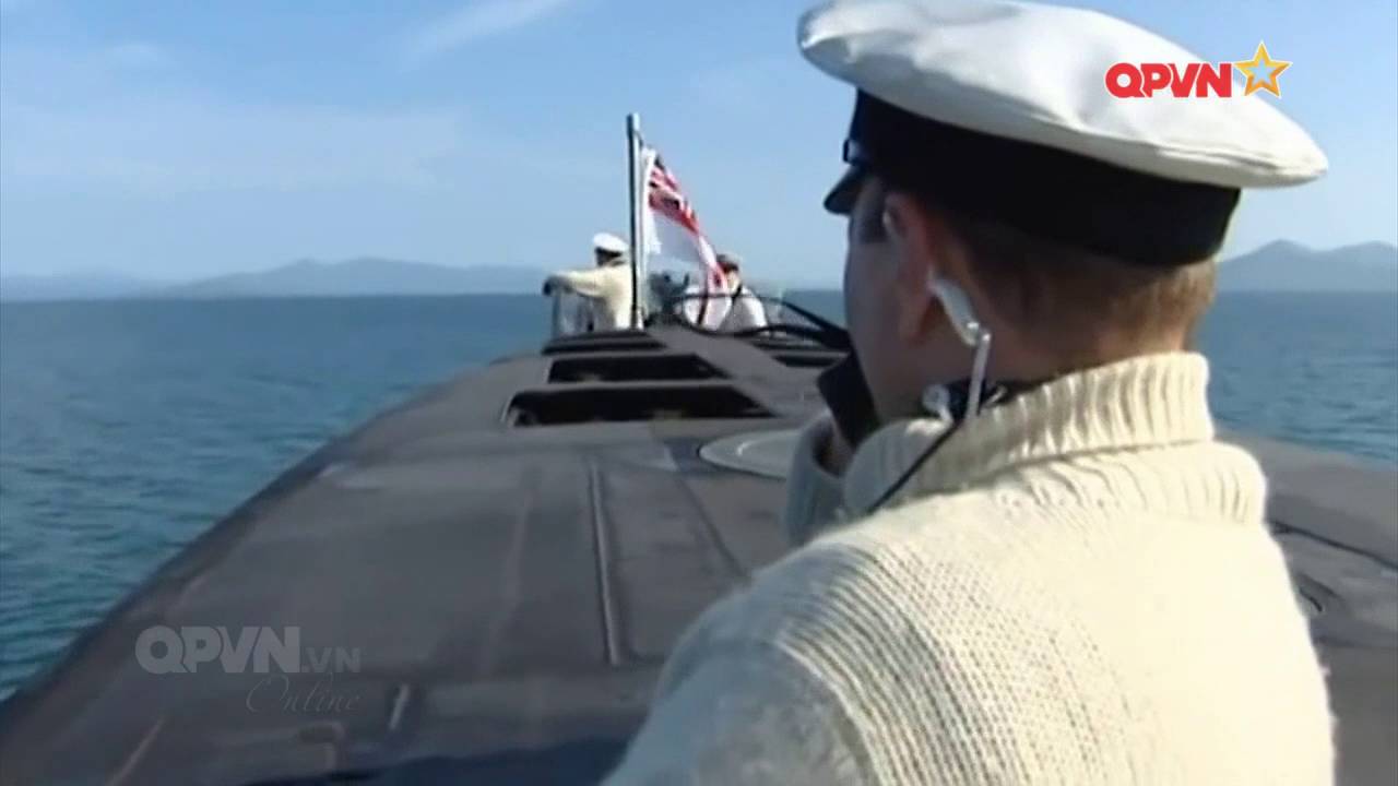 T&Agrave;U NGẦM HIỆN ĐẠI NHẤT THẾ GIỚI HMS AMBUSH (ANH)