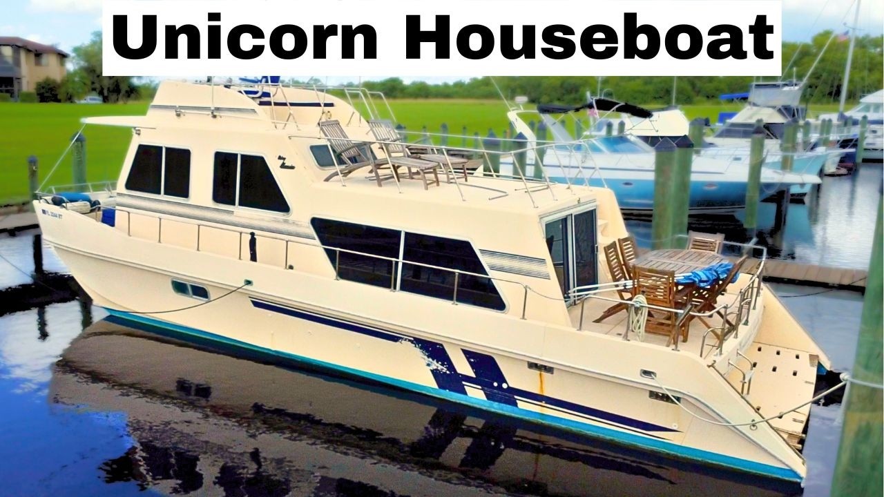 Affordable Turbo! Houseboat Twin Diesels Inboard | Harbor Yacht Tours