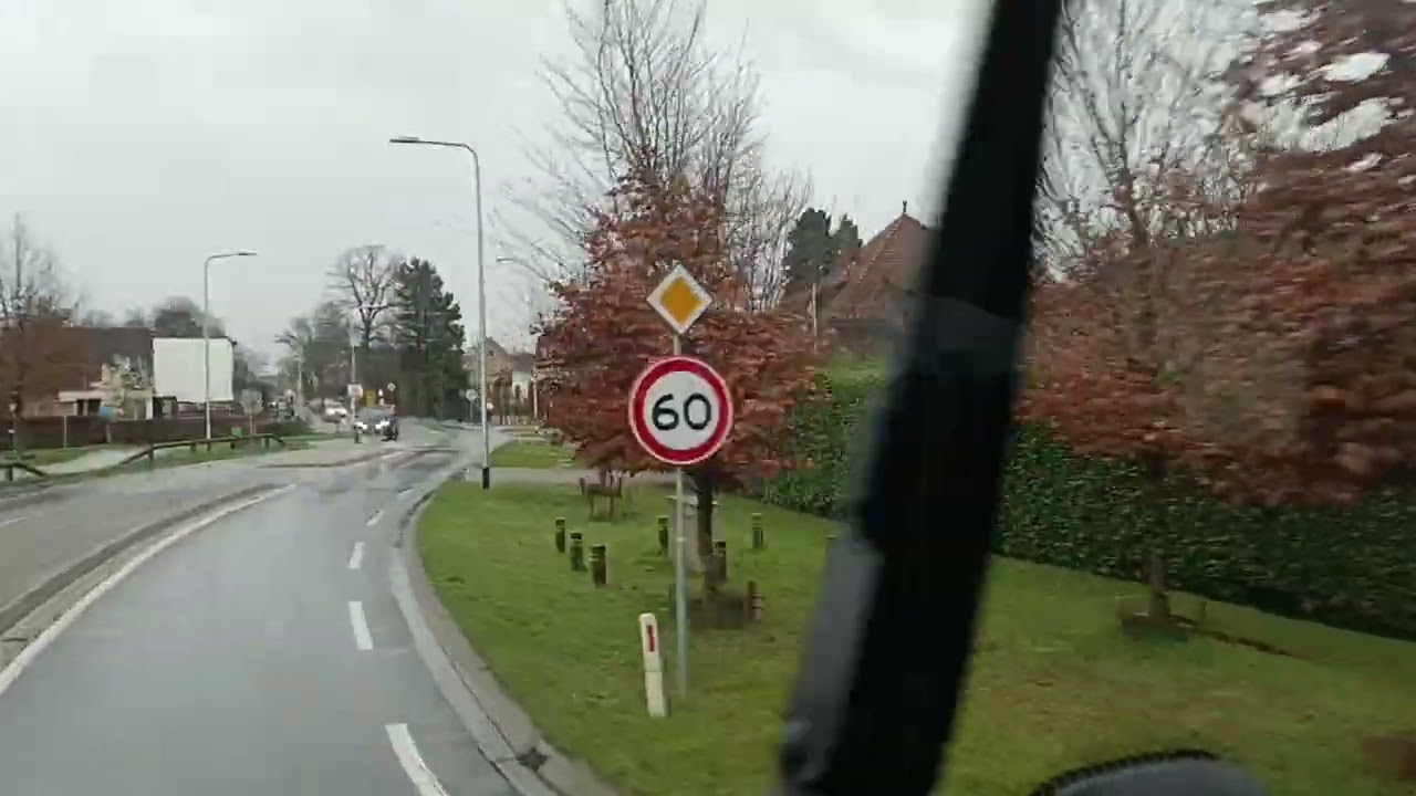 Road N132, Weelde, Village in Belgium, 9:21 am, 31.03.2023