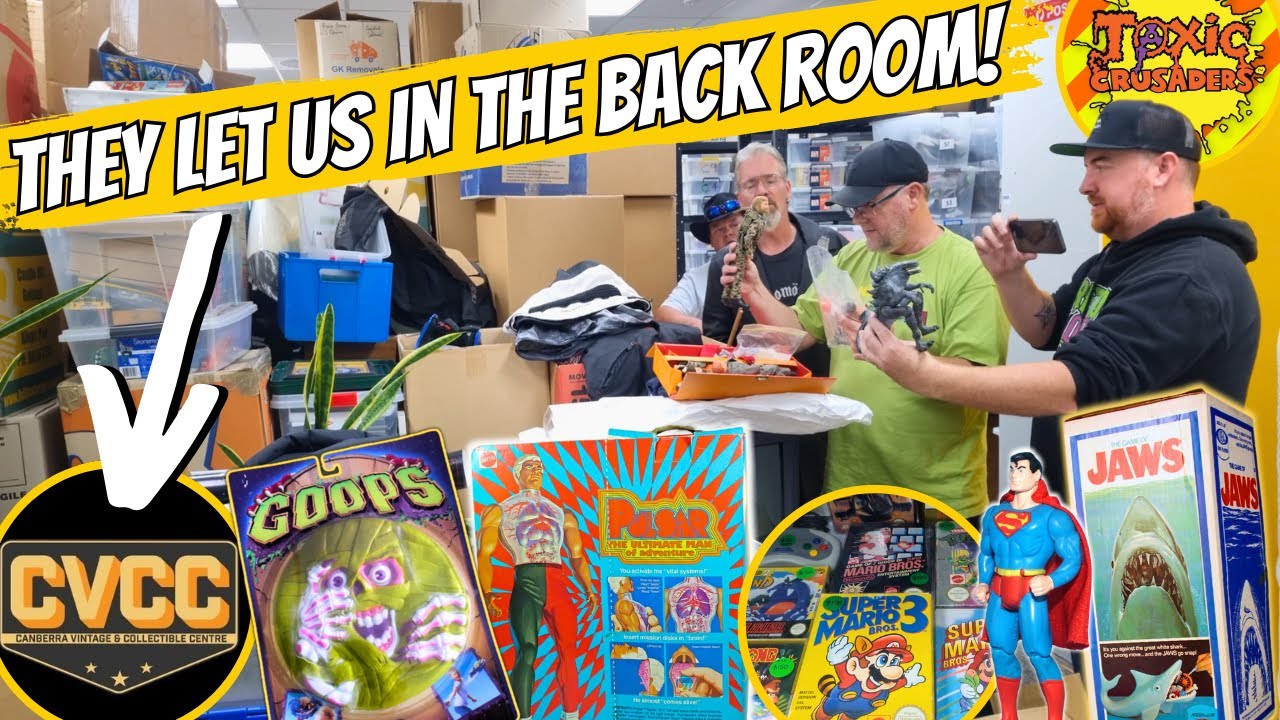 TOY HUNTING at the Canberra Vintage & Collectible Centre... and in the BACK ROOM!🔍