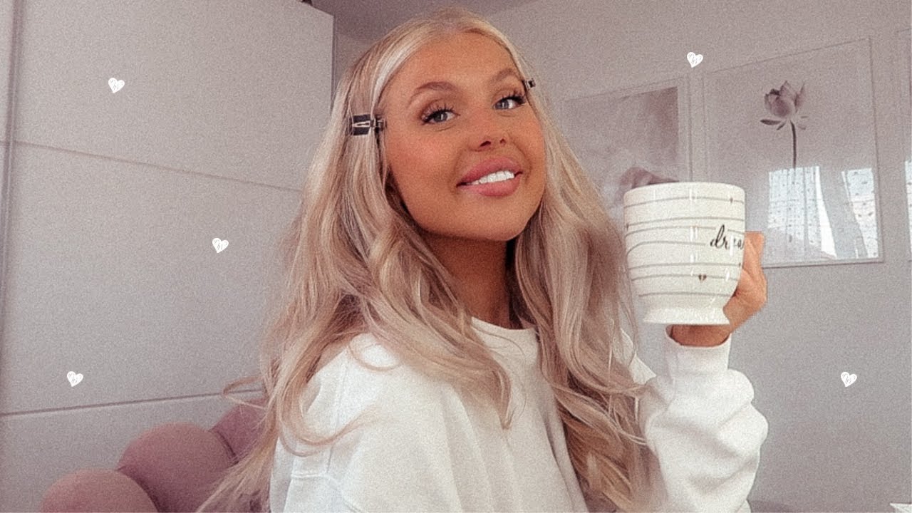 A DAY IN THE LIFE | exciting PR deliveries/unboxing, baking lovely lemon loaf + home updates ✨
