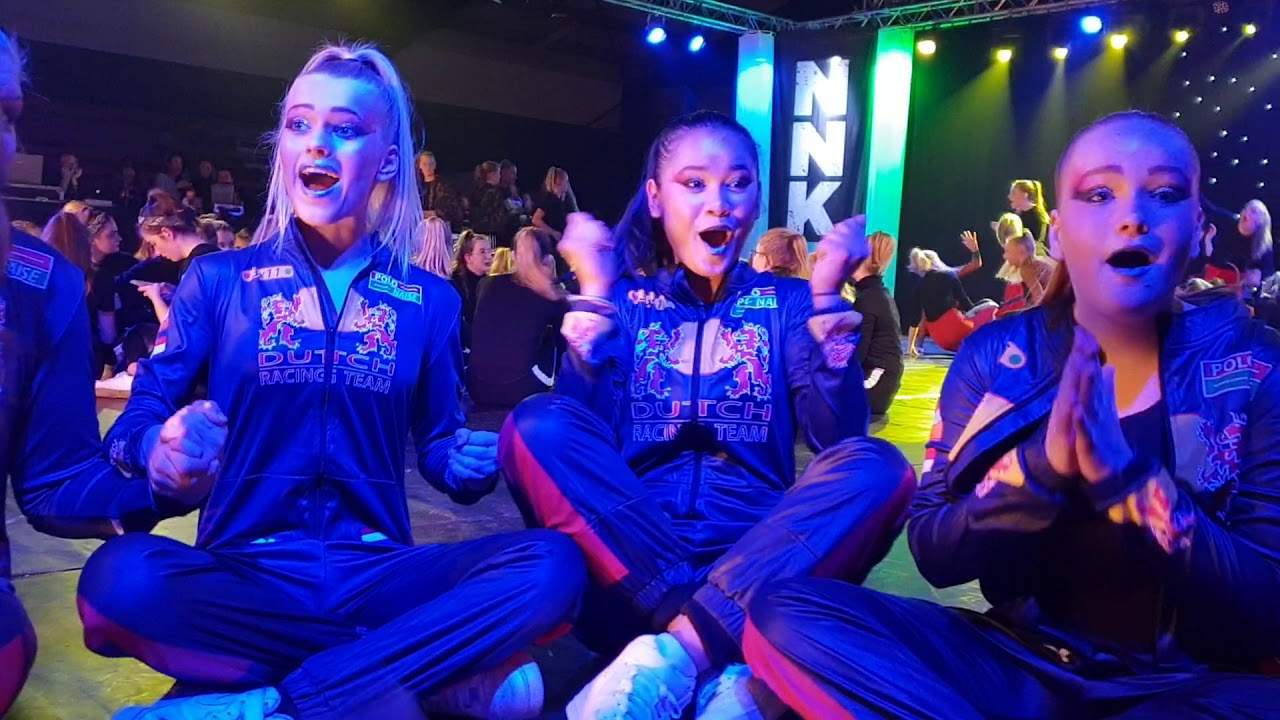 Prijsuitreiking ultimate dancecrew 1e plaats nnks Leek