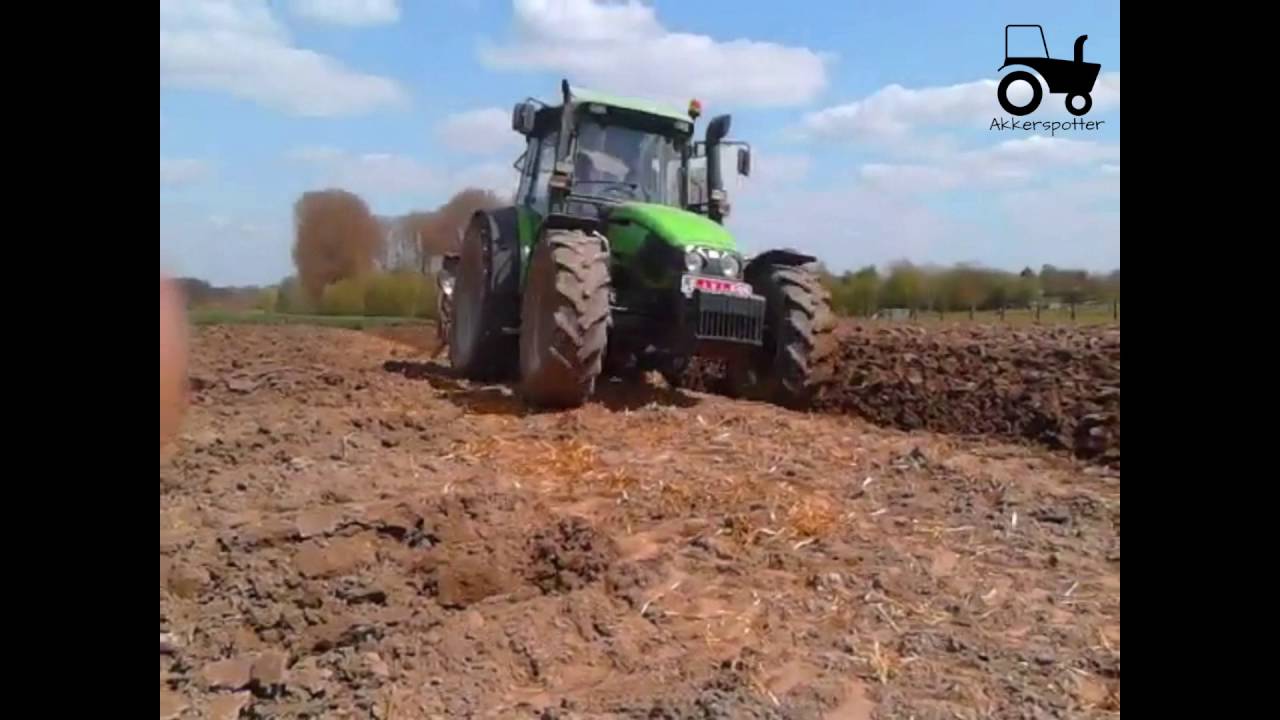 Deutz Fahr Agroplus 100 Ploegen/Plowing
