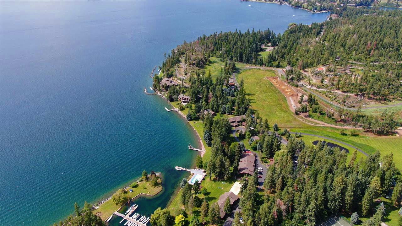 FLATHEAD LAKE LODGE - BIGFORK MONTANA