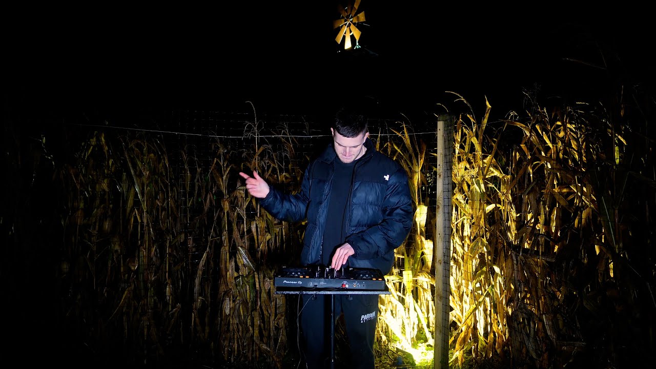 Eerie Cornfield Mix (Trance & Techno Halloween DJ Set) 4K
