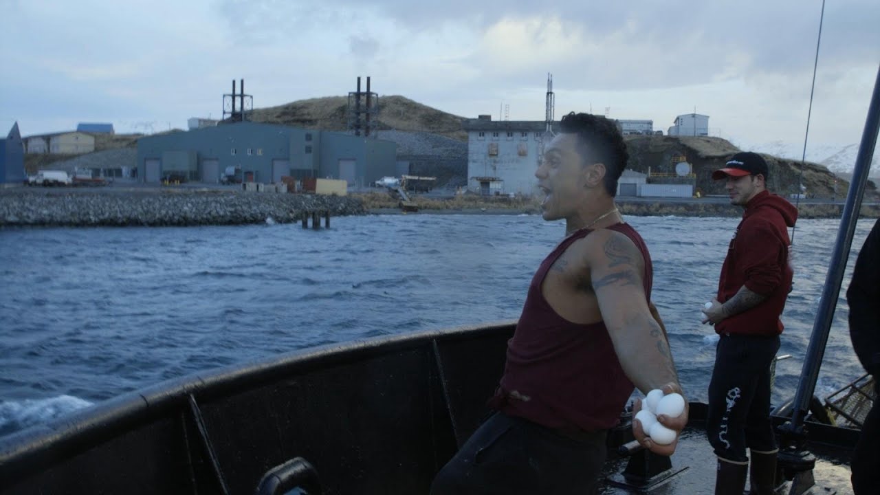 Here's A Surprise Breakfast For the Wizard Crew | Deadliest Catch