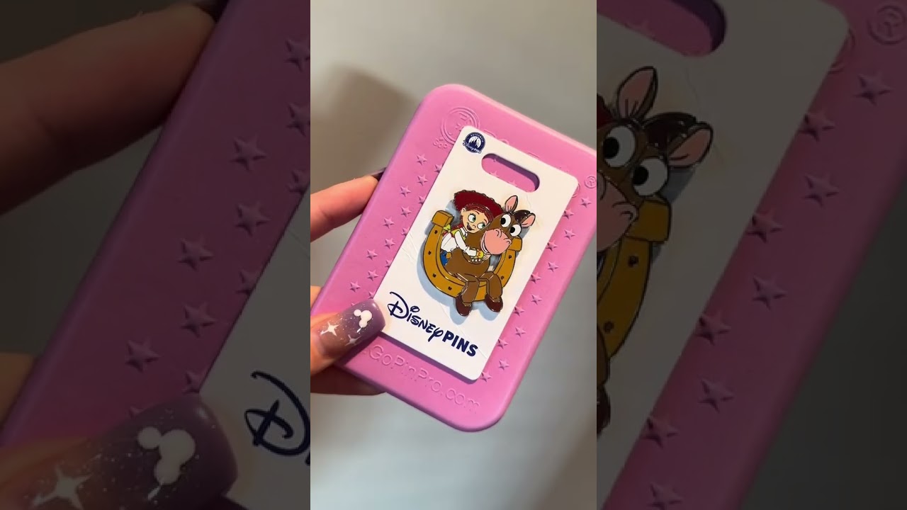 Disney store pin haul!!! #disney #disneymail #disneypins #pincollection