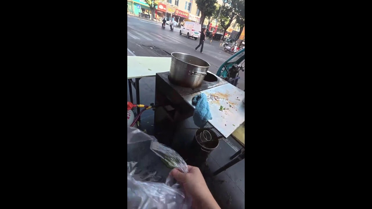 Uncut POV | Sauce Mixing & Noodle Serving | Real-Time Vendor Rhythm
