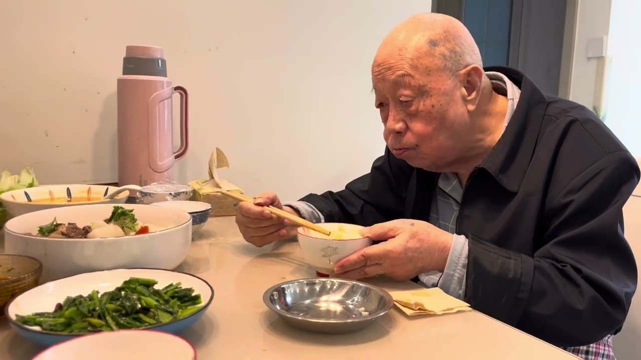 94歲父親的第37天｜蘿蔔燉牛肉與日常陪伴 Longevity Father’s Daily Meal
