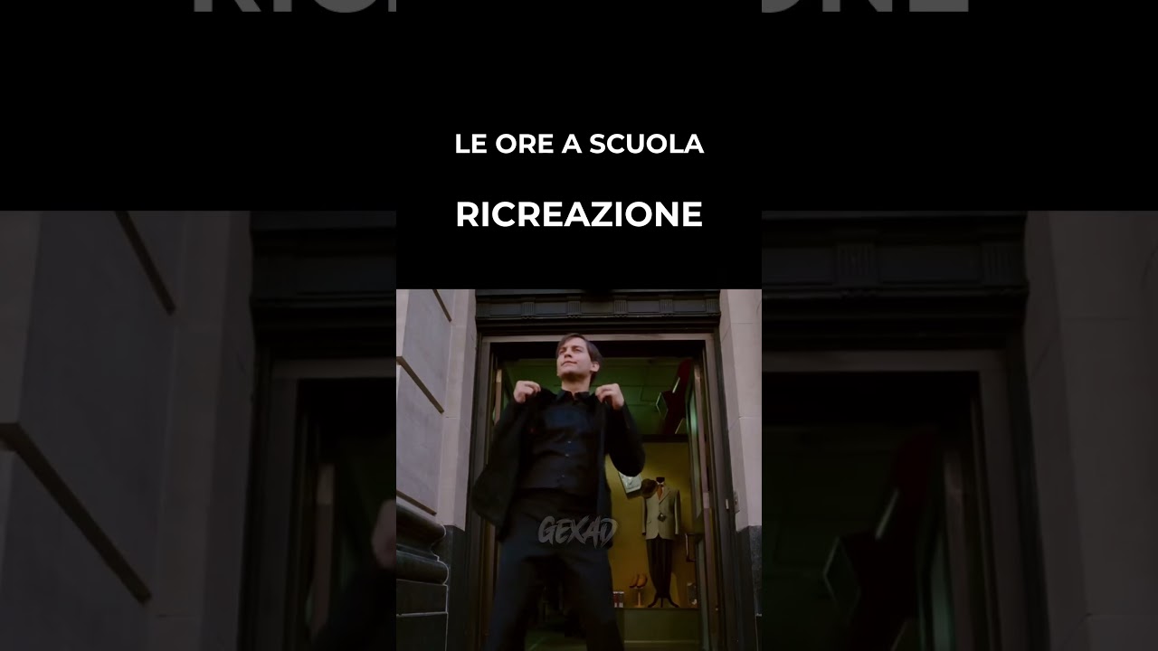 Gli Avengex giudicano le ore a scuola