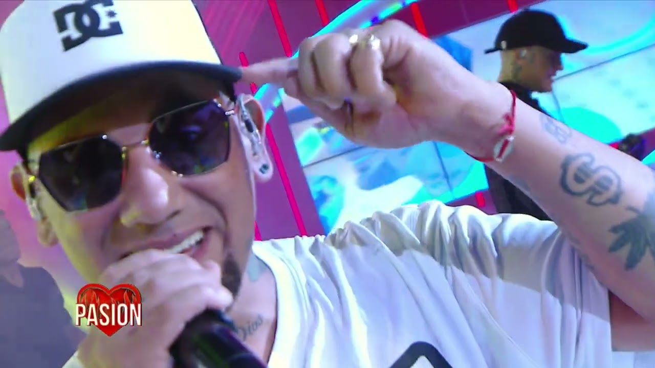 Walter Salinas en vivo en Pasión de Sábado 15 11 2025 Parte 2