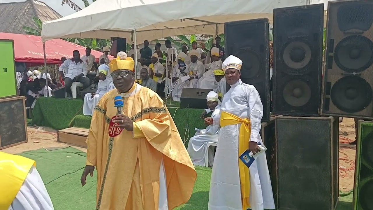 Arch Bishop Dr. Israel Ege ministering at the funeral service of Late Most Rt. prt. Peter Ogoh (JP) 