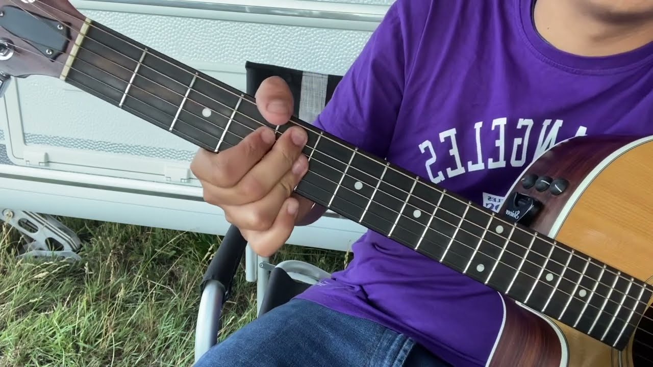 Cantique guitare -Créateur divin -Tony sanaï ￼-vie et lumière