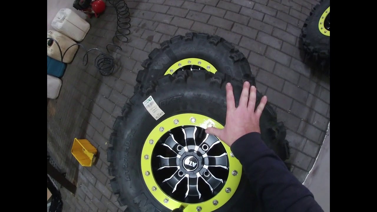 Prezentacja opon  BKT W207 do quada, zakładanie opony na felgę z beadlockiem.