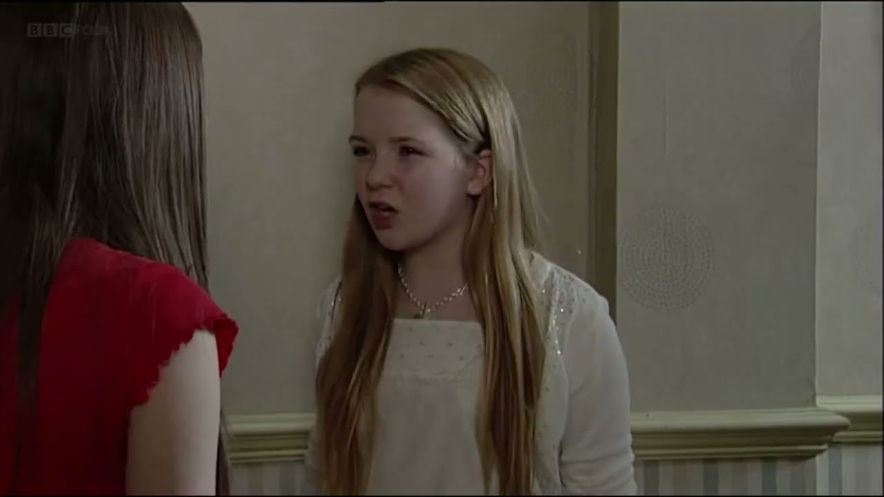 Abi blames Lauren for everything (Eastenders 2008)