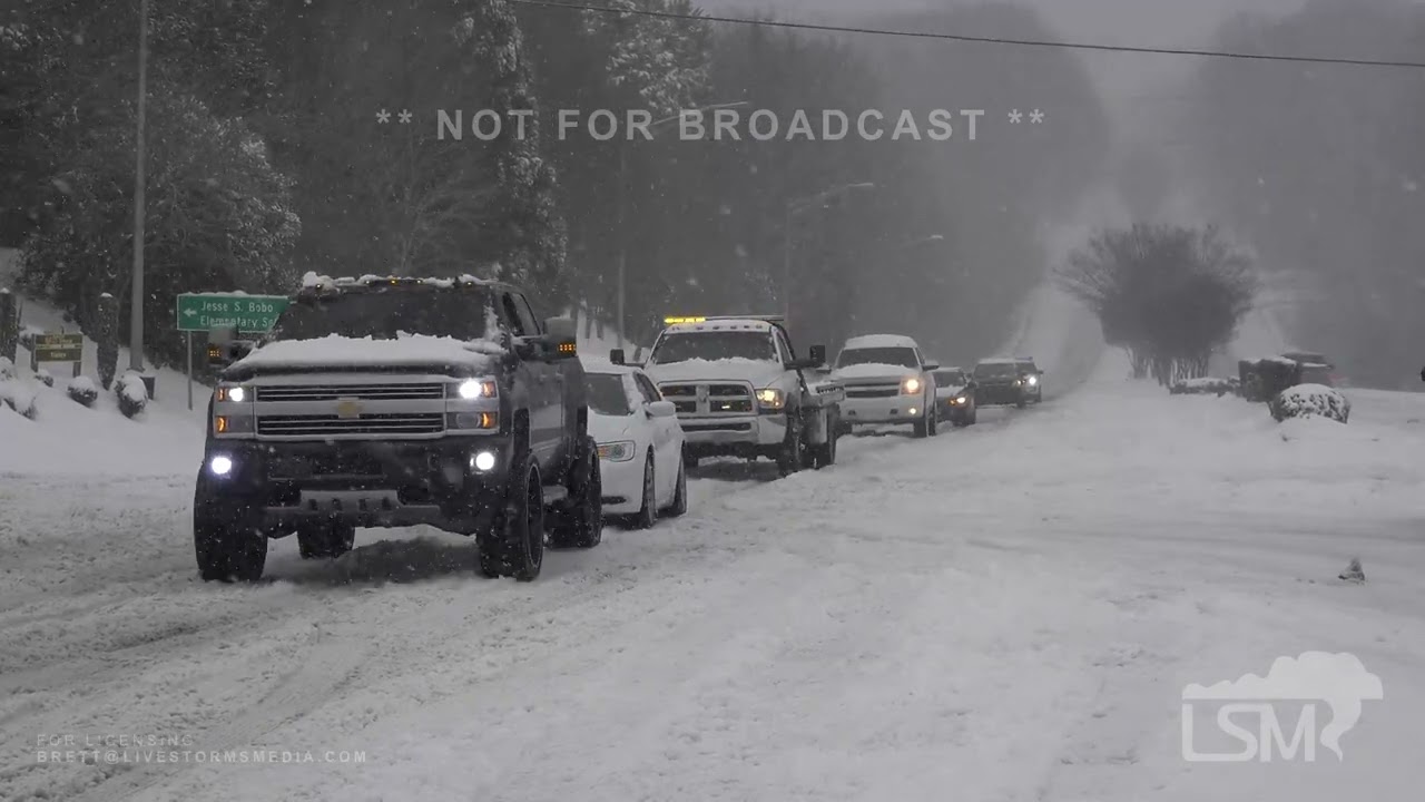 1-16-22 Spartanburg, SC - Horrible Road Conditions - Cars Stuck - Heavy Snow - High Wind