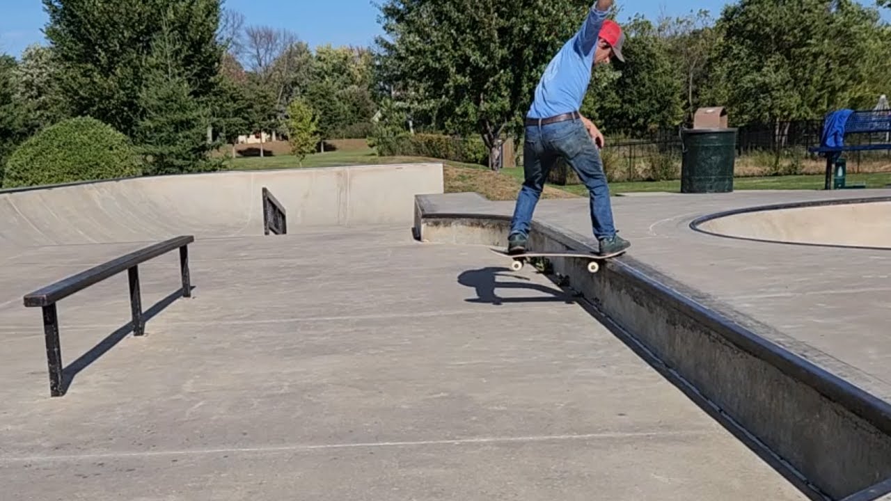 Learning Fakie and Nollie Frontside Noseslide