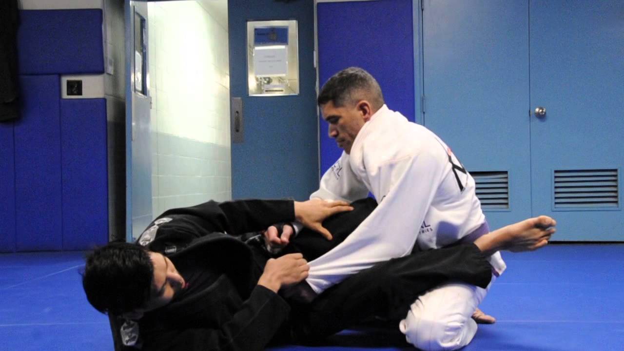 Closed Guard | Scissor Sweep, Push Sweep and Spider Guard Sweep with Kris Kim
