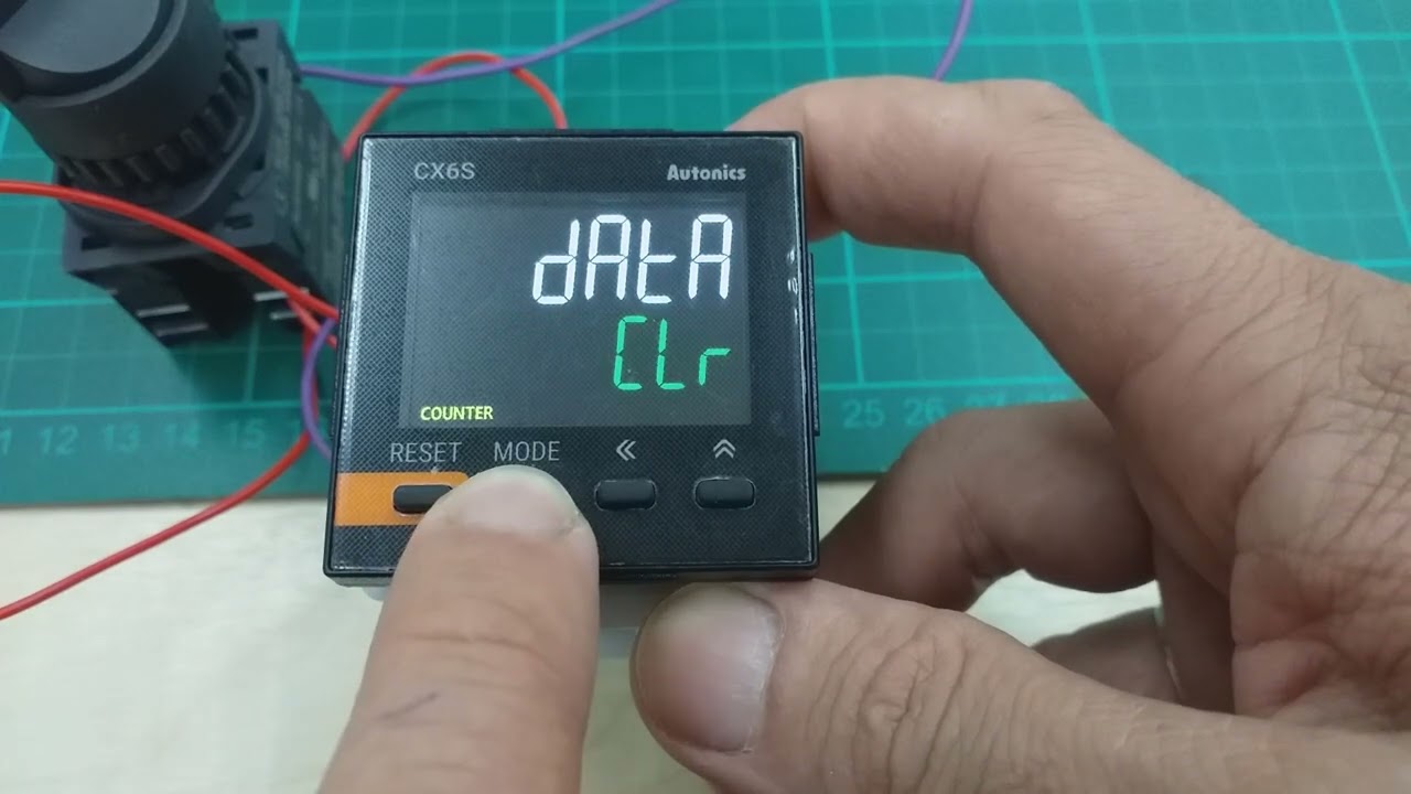 AUTONICS  CX6S WITH 