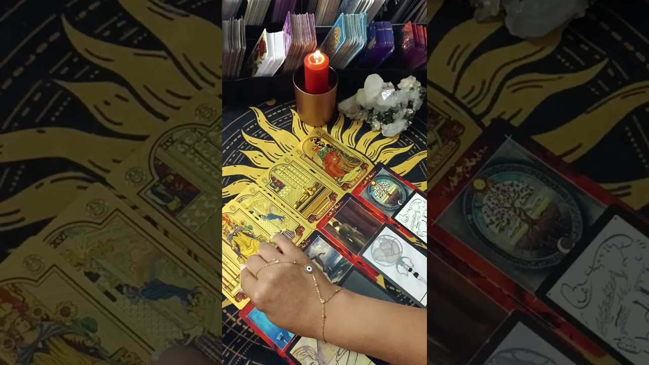AKLIMDAKİ KİŞİ #keşfett #tarot #fyp #viral #yorum #begeni#Venüs tarot # kart #trend #takip