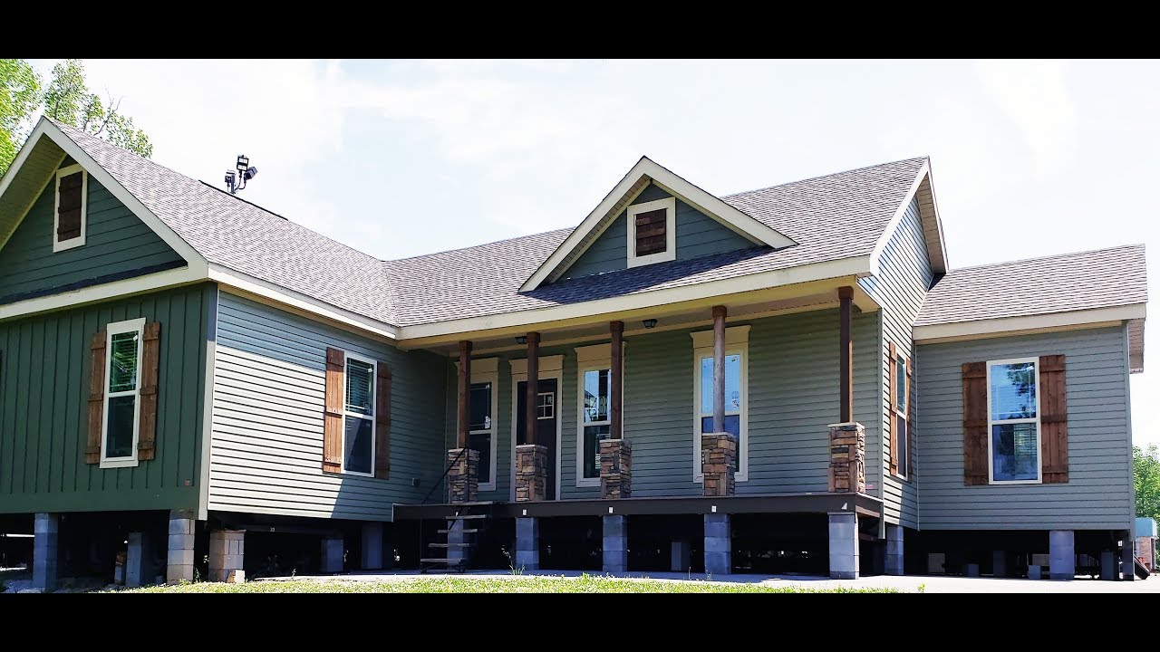 THE BRIARRITZ 2670 SQ. FT.  4 BEDS  3 BATHS  47' X 84' BY DEER VALLEY (remastered in 4K)