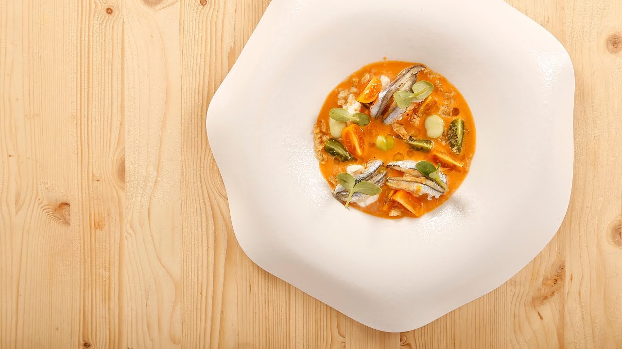 Acqua di pomodoro pachino con alici e bufala | Chef Deg | Saporie