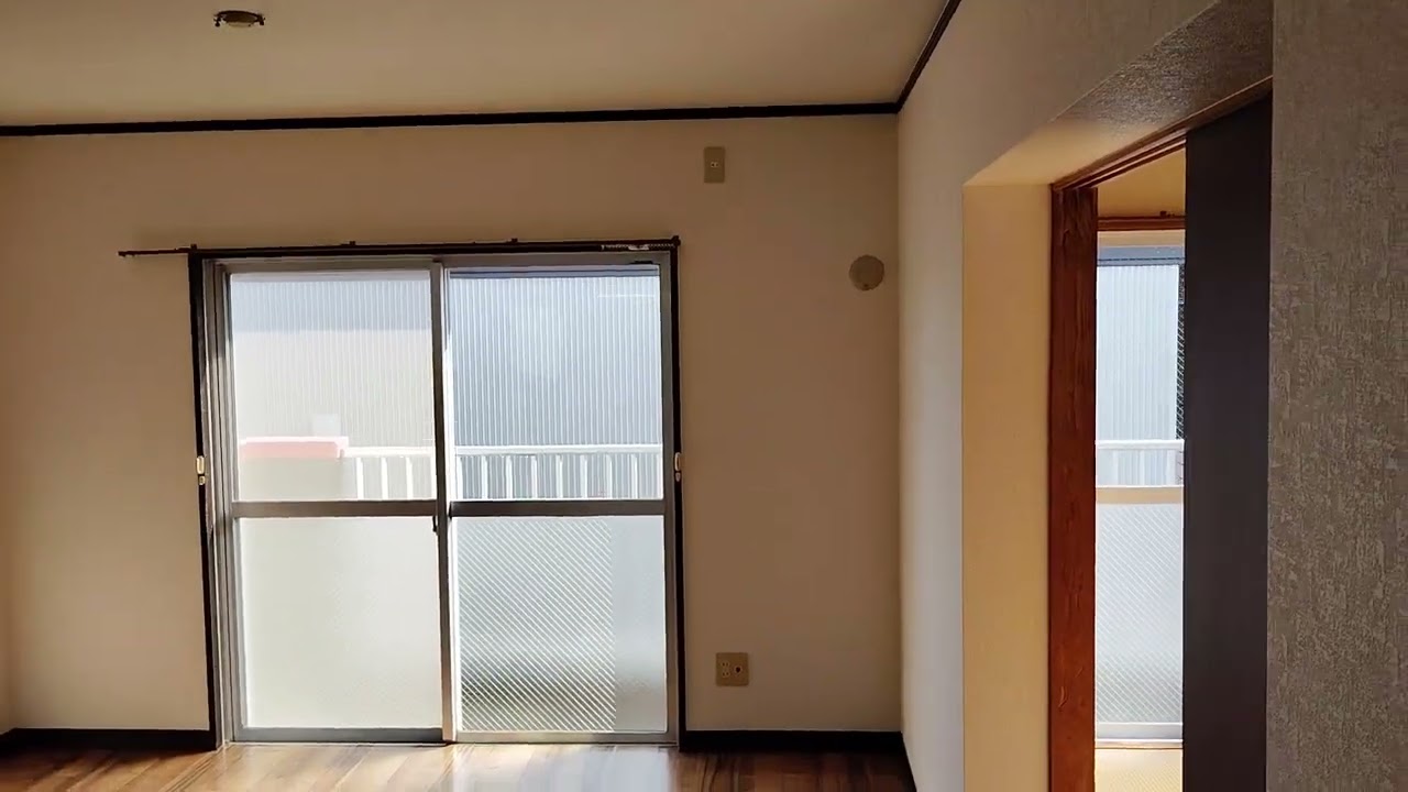 エクセレント神宮302号室