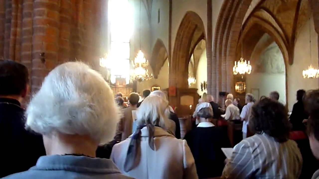 Mässa i Heliga Trefaldighet 1 - Lutheran high church mass in Uppsala